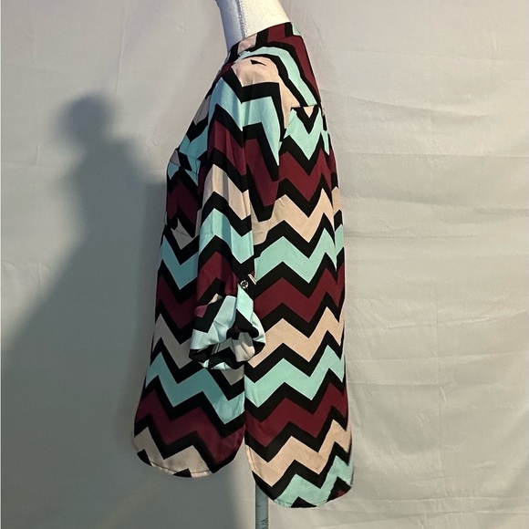 Blouses/flannels/button downs-2 for $15 or 3 for $20 (Mix & Match) - Picture 3 of 6